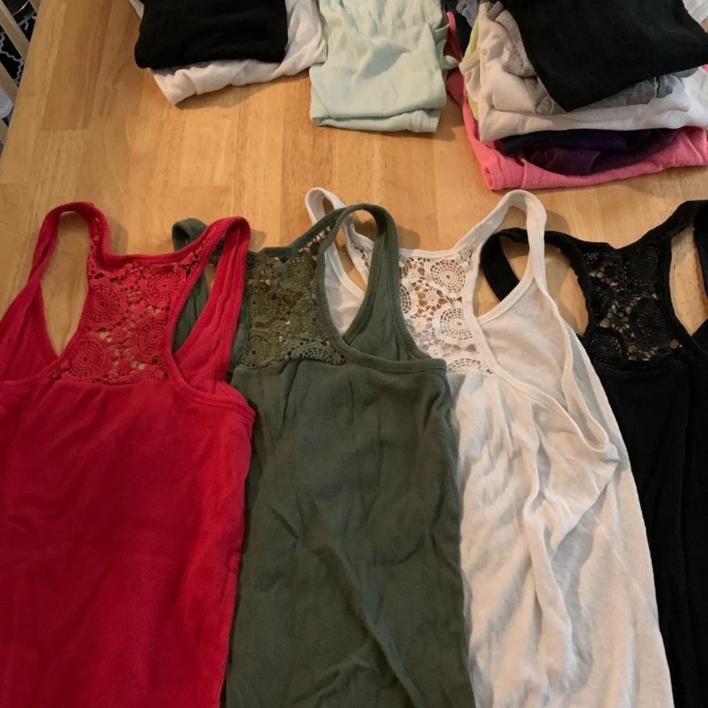Tank top - Picture 2 of 5